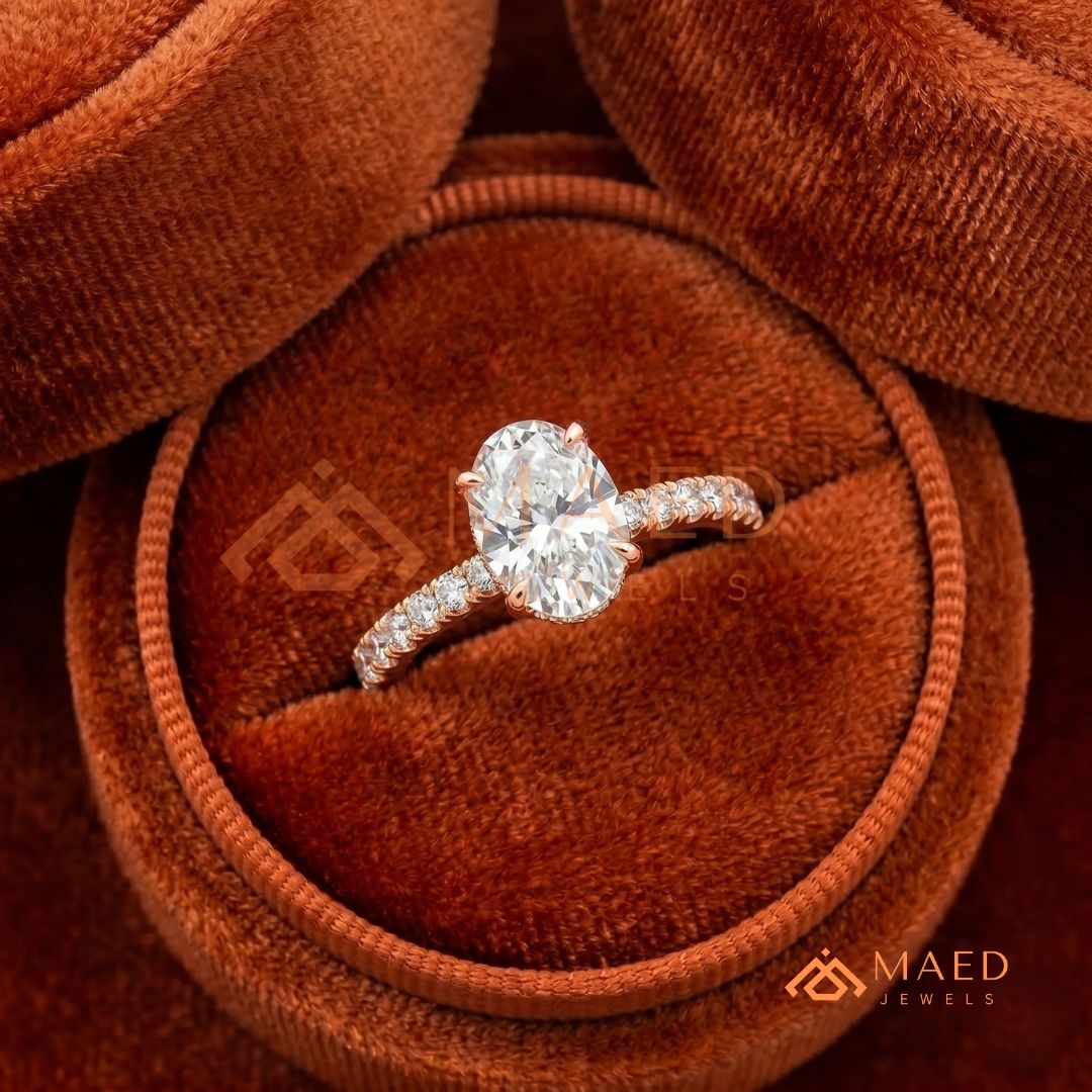 Oval Cut Solitaire Band with Pavé Shank – Silver, 14K Yellow & Rose Gold)