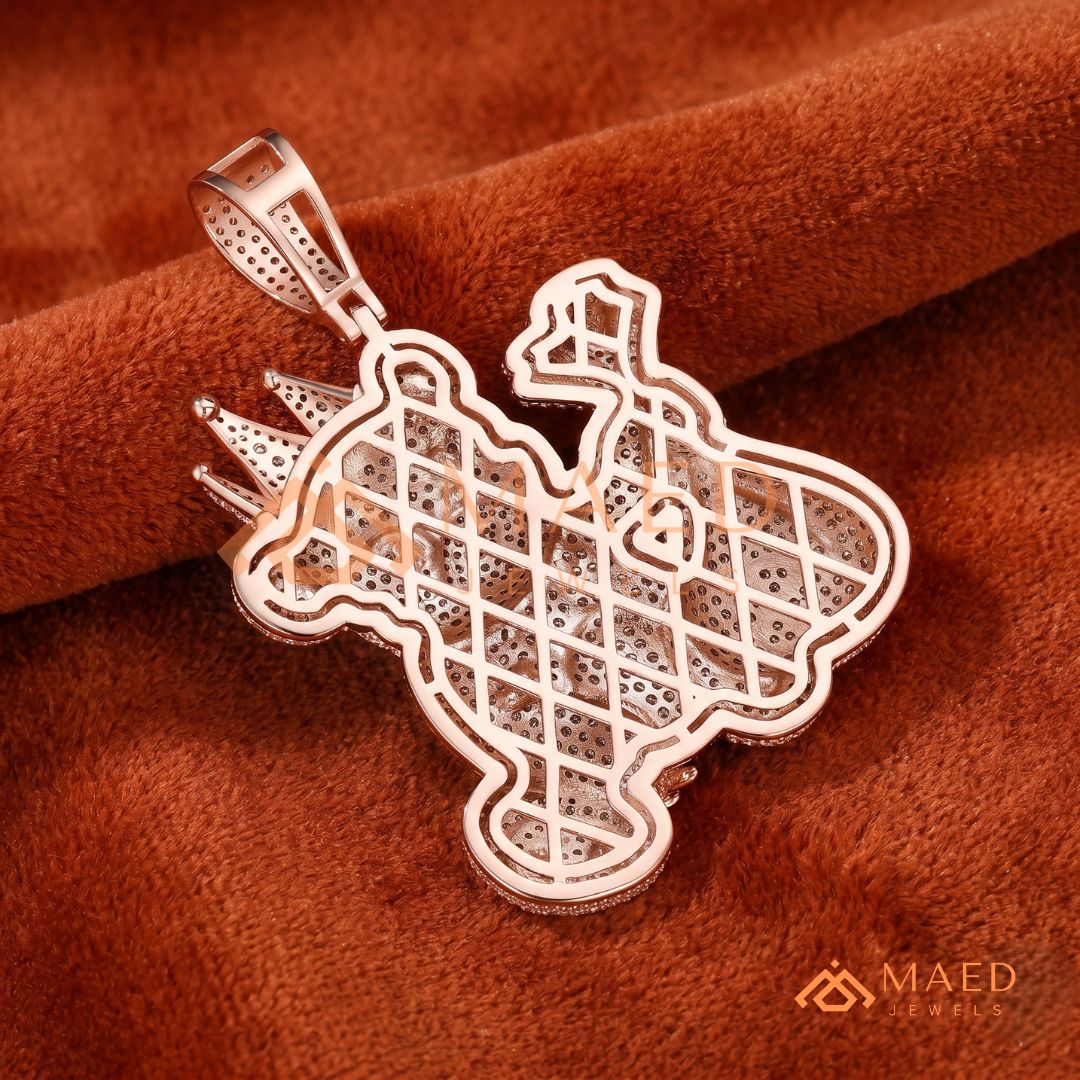 Fully Flooded 3D Money Bear Charm – Rich Teddy Stacks Pendant