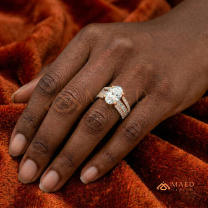 Art Deco Emerald Cut Engagement Ring with Stepped Baguette Side Stones