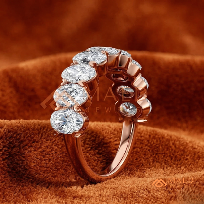 The Aria Oval Band | Shared Prong Anniversary Wedding Ring