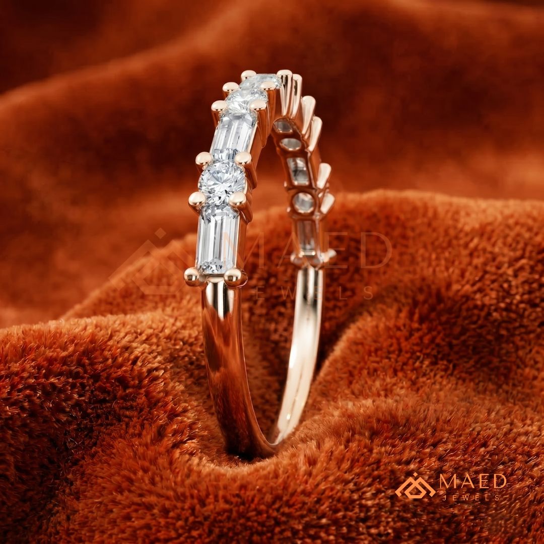 Alternating Baguette & Round Cut Diamond Wedding Band | Shared Prong Multi-Stone Anniversary Ring in Silver, 14K Gold, & Rose Gold