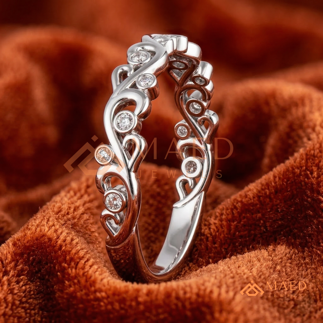 The Amoret Crown Band | Delicate Bezel Diamond Tiara Wave Ring