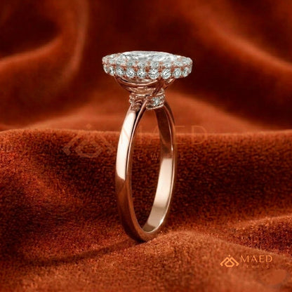 Classic Oval Cut Halo Engagement Ring in 14K Gold, Rose Gold & Silver