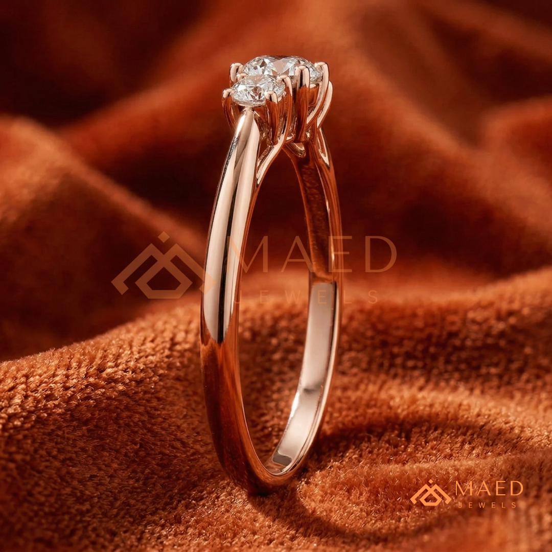 Classic Round Brilliant Cut Three Stone Ring | 14k Gold, Rose Gold & Silver
