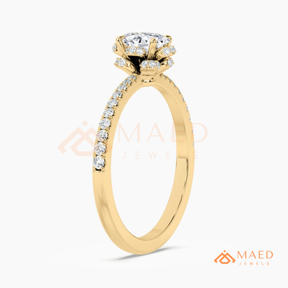 Vintage Oval Cut Halo Engagement Ring in 14K Gold, Rose Gold & Silver