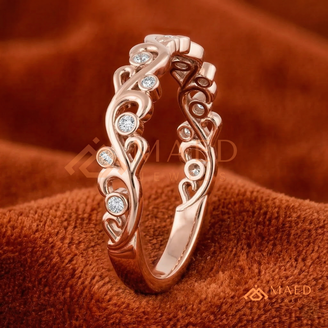 The Amoret Crown Band | Delicate Bezel Diamond Tiara Wave Ring