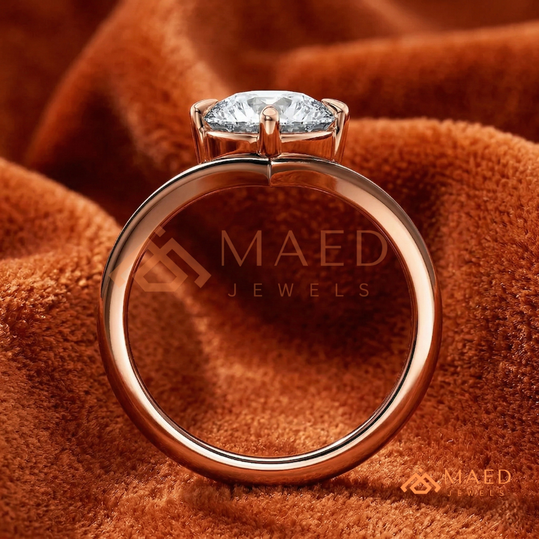 Round Cut Chevron Engagement Ring | V-Shaped Band Solitaire in Silver, 14K Gold, & 14K Rose Gold