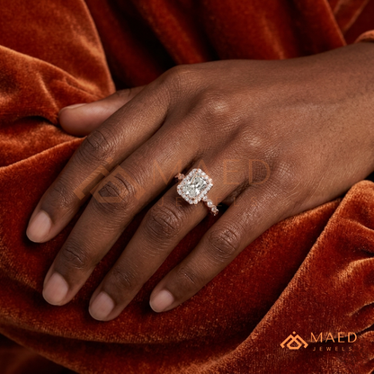Radiant Halo Vintage-Style Engagement Ring – Ornate Vine Band