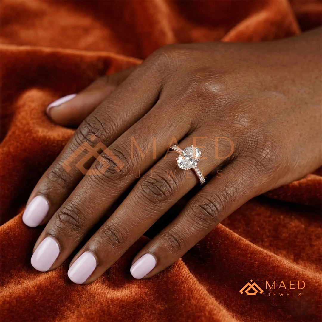 Oval Cut Engagement Ring with Shared Prong Band | 14k Gold, Rose Gold & Silver