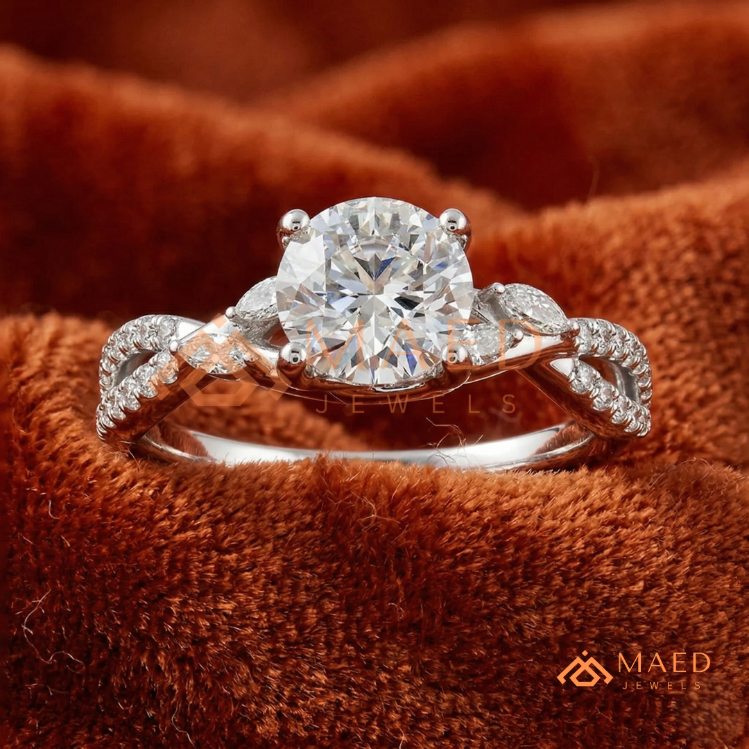 Enchanted Vine Round Brilliant Cluster Ring in 14K Yellow Gold, Rose Gold & Silver