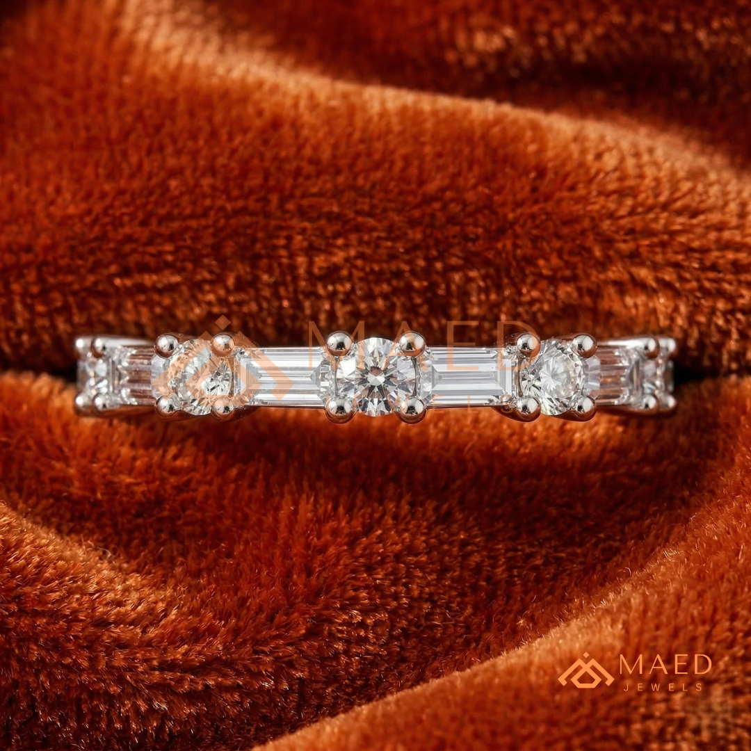 Alternating Baguette & Round Cut Diamond Wedding Band | Shared Prong Multi-Stone Anniversary Ring in Silver, 14K Gold, & Rose Gold