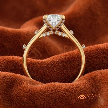 Radiant Cut Solitaire Engagement Ring with Dotted Accent Band
