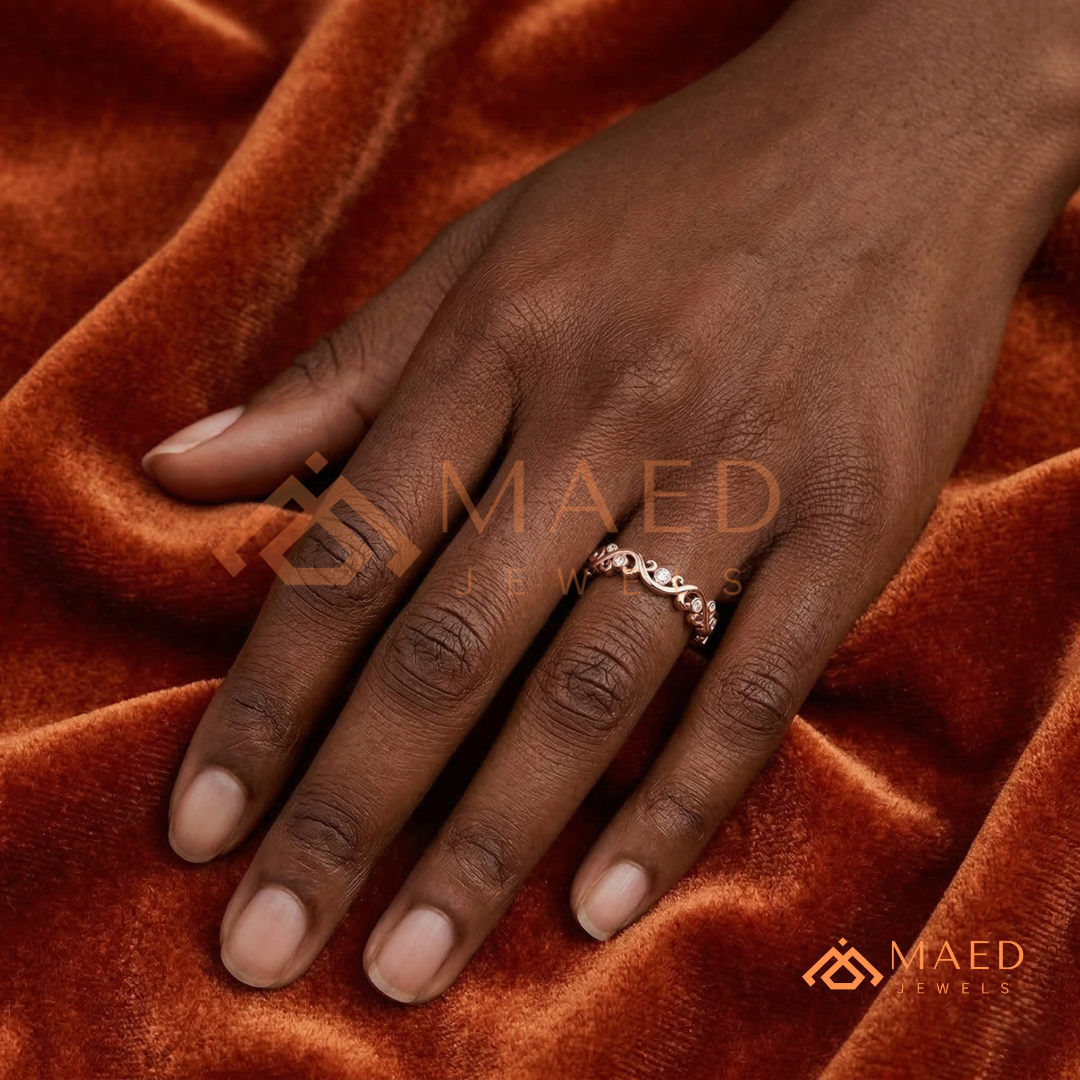 The Amoret Crown Band | Delicate Bezel Diamond Tiara Wave Ring