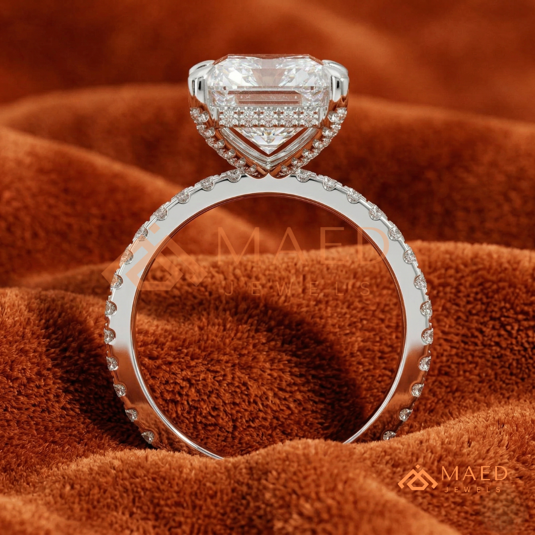 Classic Round 3-Stone Engagement Ring with Twisted Pavé Band