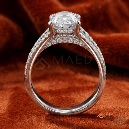 Art Deco Emerald Cut Engagement Ring with Stepped Baguette Side Stones