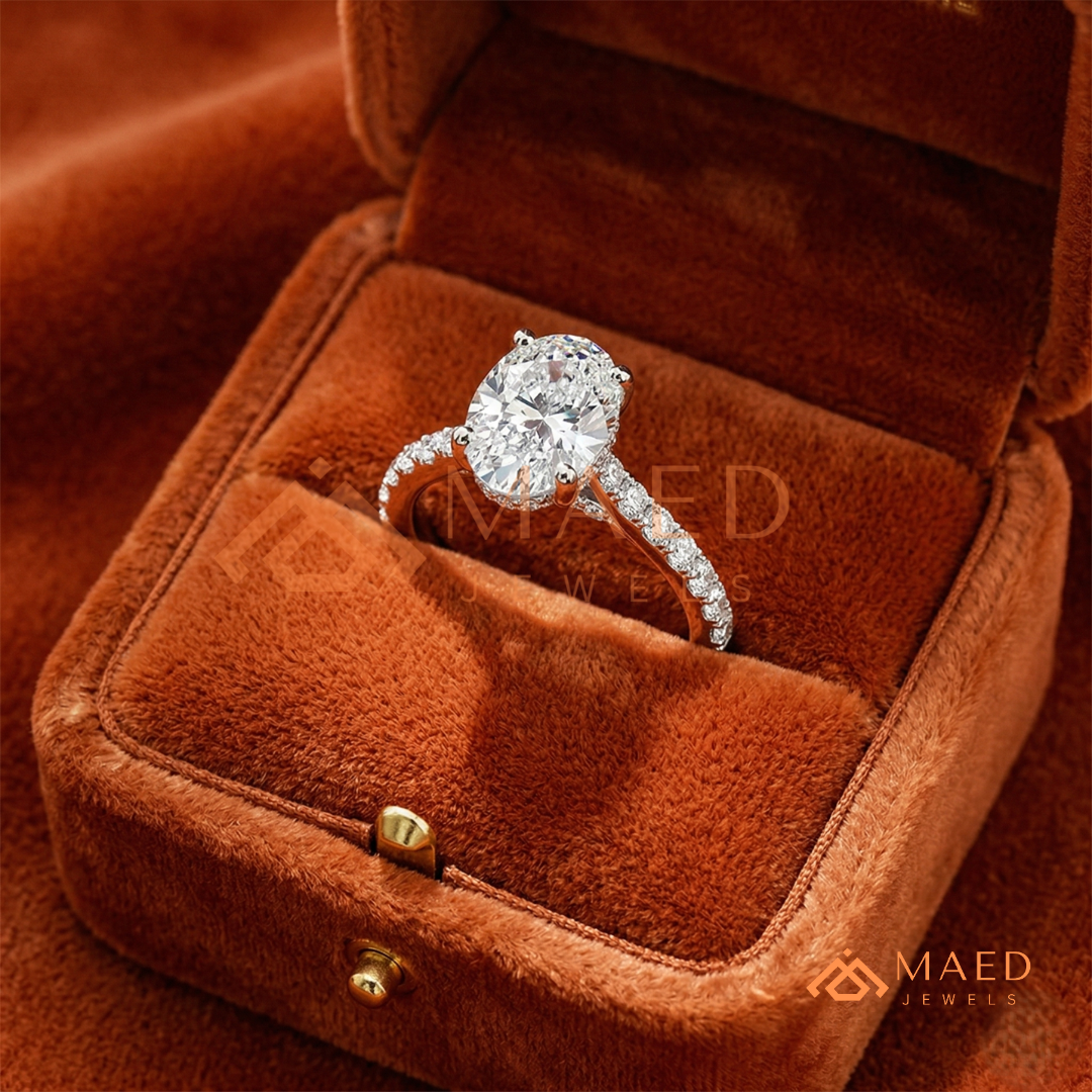 Oval Cut Moissanite Engagement Ring | 14K Gold, Rose Gold & Silver Pave Band