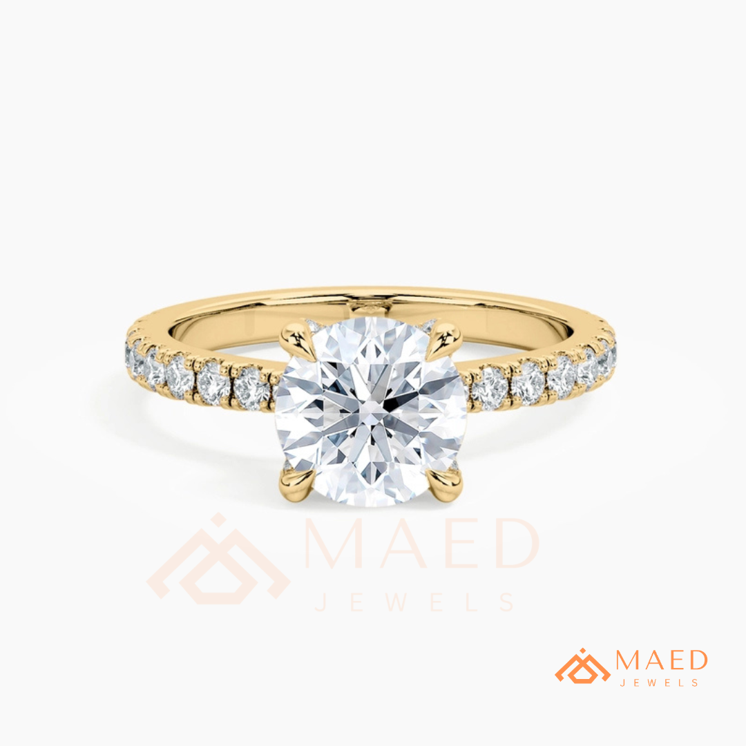 Classic Round Cut Solitaire Engagement Ring with Pavé Diamond Band