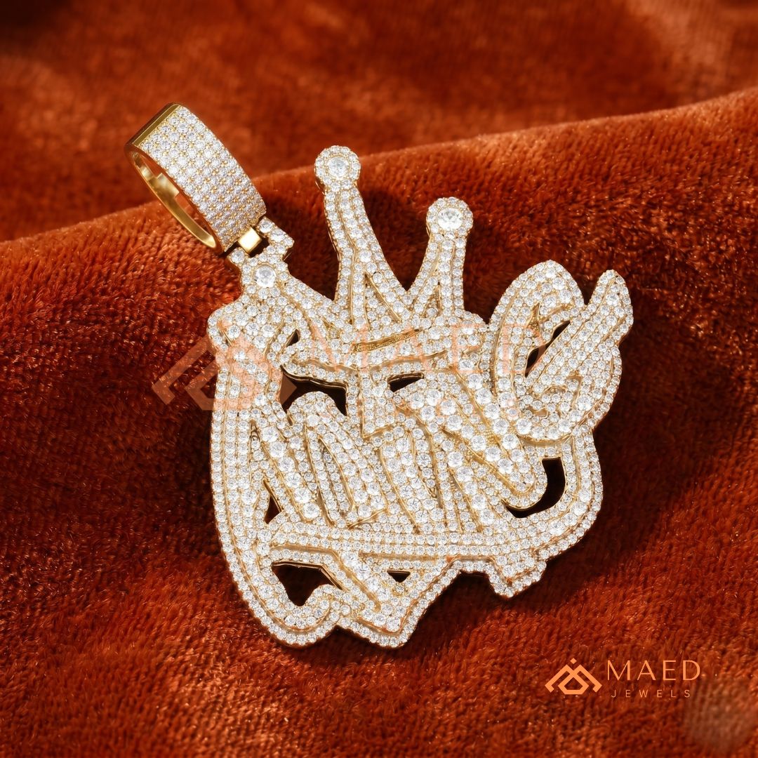 Iced-Out "KING" Crown Pendant – Premium Micro-Pave Diamond Finish