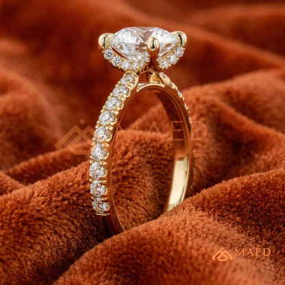 Classic Round Cut Solitaire Engagement Ring with Pavé Diamond Band