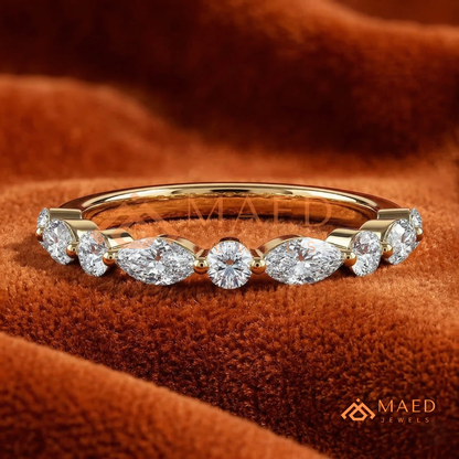 he Lyra Shared Prong Band | Slim Marquise & Round Stackable Eternity Ring