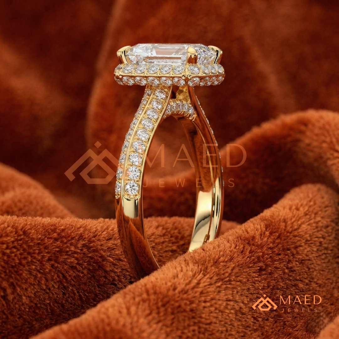Classic Round 3-Stone Engagement Ring with Twisted Pavé Band