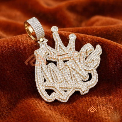 Iced-Out "KING" Crown Pendant – Premium Micro-Pave Diamond Finish