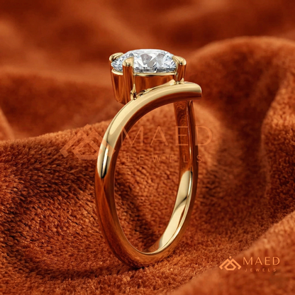 Round Cut Chevron Engagement Ring | V-Shaped Band Solitaire in Silver, 14K Gold, & 14K Rose Gold