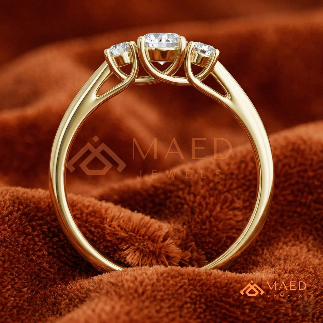 Classic Round Brilliant Cut Three Stone Ring | 14k Gold, Rose Gold & Silver
