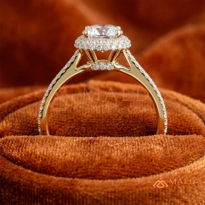Round-Cut Halo Engagement Ring with Split-Shank Pavé Band