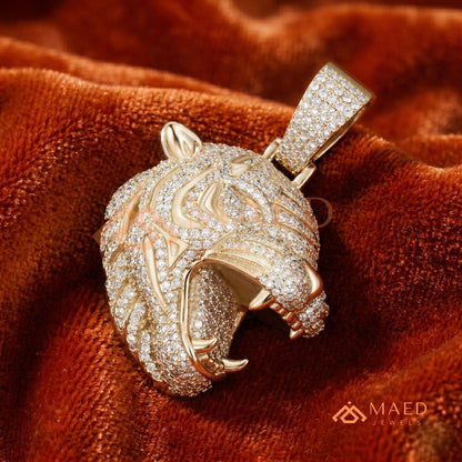 The Roaring Tiger Iced Out Pendant – High-Detail Hip Hop Jewelry