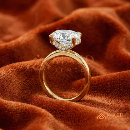 Classic Oval Cut Moissanite Solitaire Ring | 14K Gold, Rose Gold & Sterling Silver Engagement Ring for Women