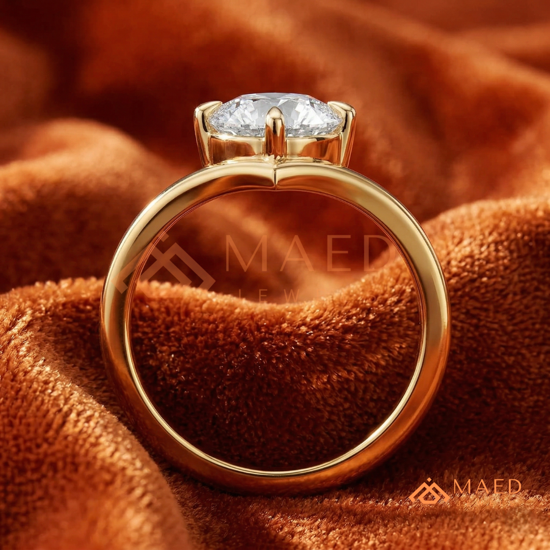 Round Cut Chevron Engagement Ring | V-Shaped Band Solitaire in Silver, 14K Gold, & 14K Rose Gold