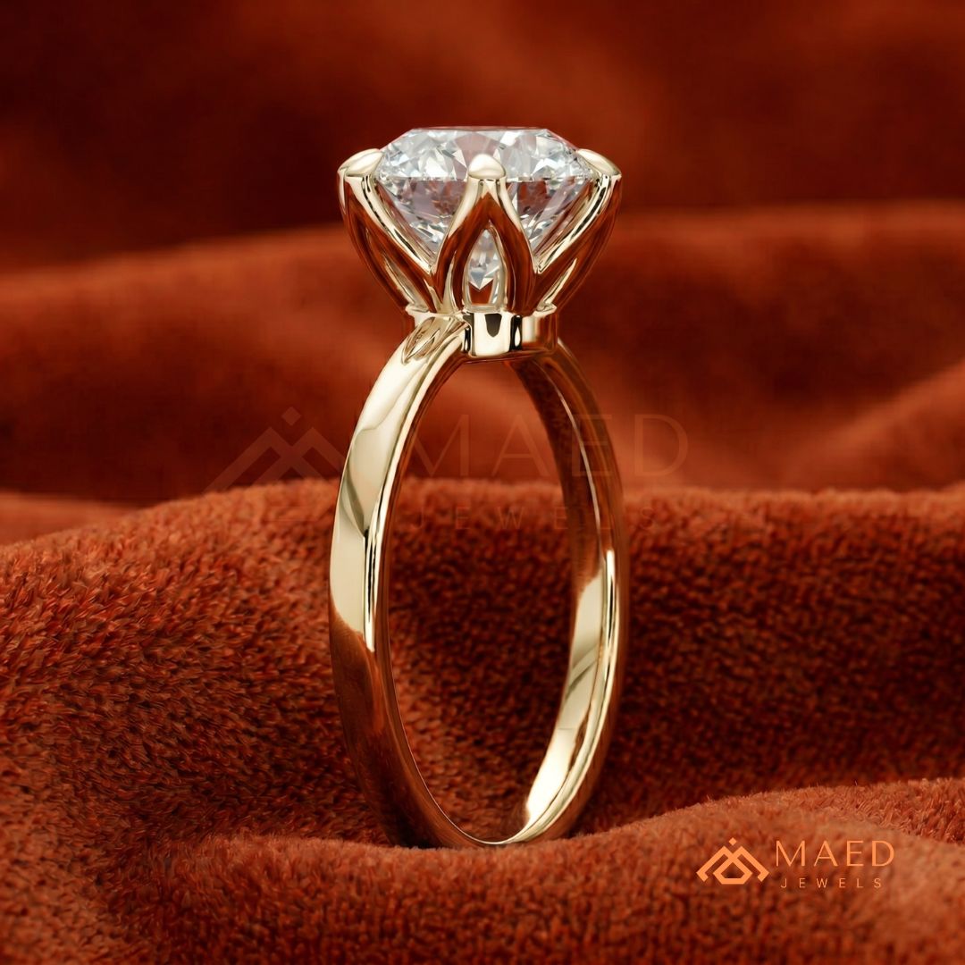 Classic Round Brilliant Cut Diamond Engagement Ring