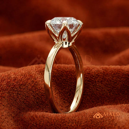Classic Round Brilliant Cut Diamond Engagement Ring