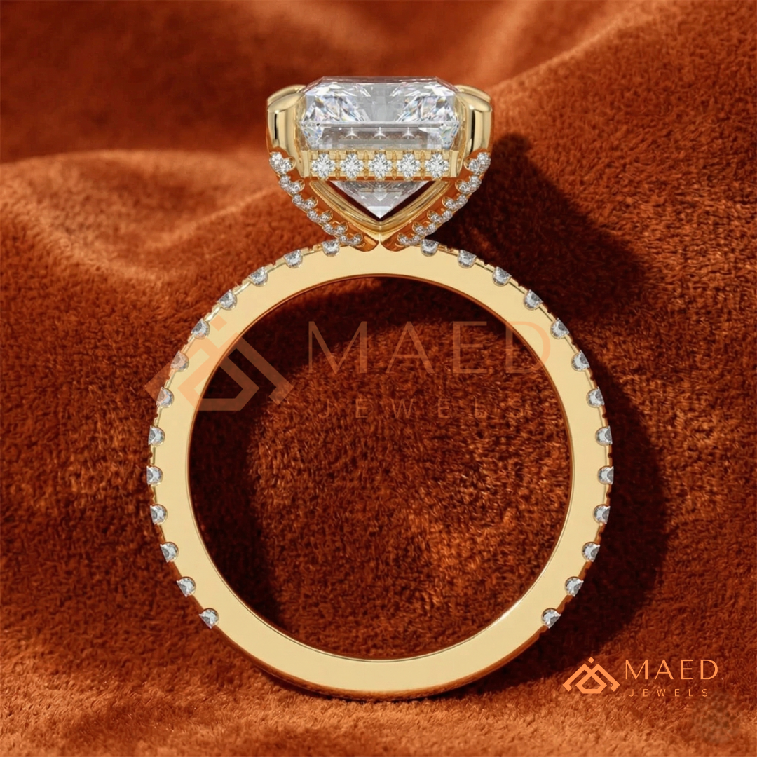 Classic Round 3-Stone Engagement Ring with Twisted Pavé Band
