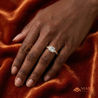 Vintage Princess Cut Three-Stone Engraved Ring | 14K Gold, Rose Gold & Silver