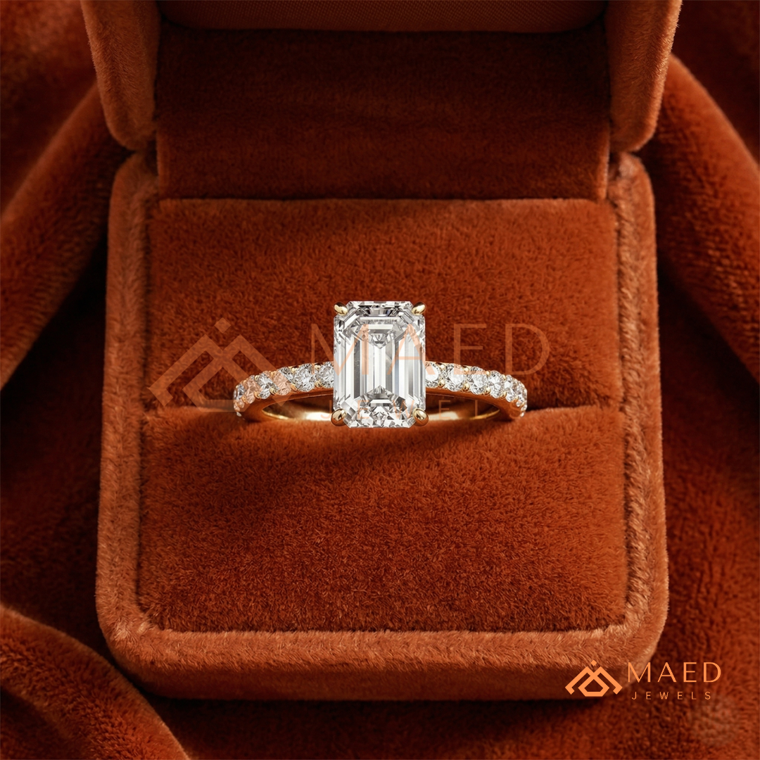 Premium Halo Engagement Ring | Oval, Radiant & Princess Cut Pavé Bands