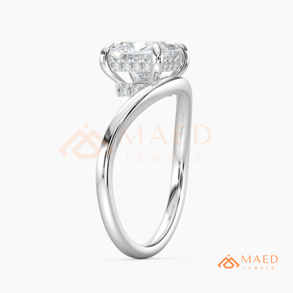 Princess Cut V-Band Solitaire Engagement Ring in 14K Gold, Rose Gold & Silver