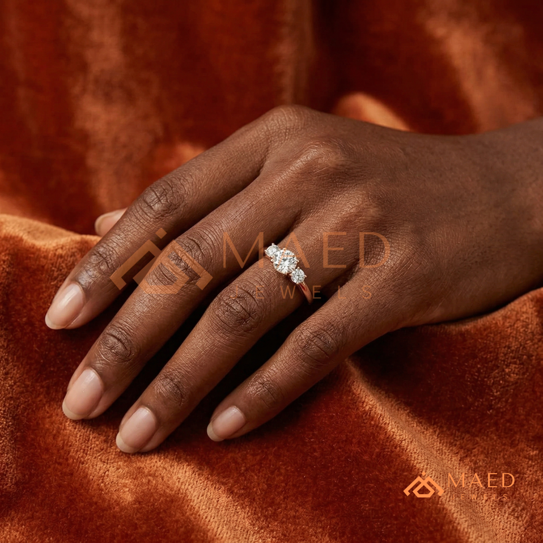 Classic Round Brilliant Cut Three Stone Ring | 14k Gold, Rose Gold & Silver