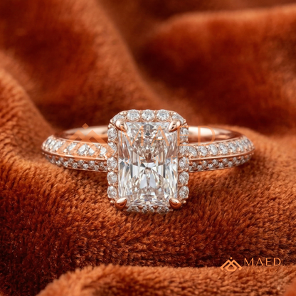 Classic Round 3-Stone Engagement Ring with Twisted Pavé Band