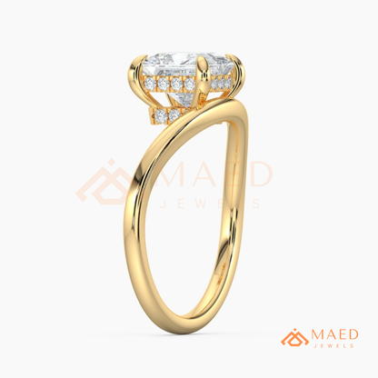 Princess Cut V-Band Solitaire Engagement Ring in 14K Gold, Rose Gold & Silver