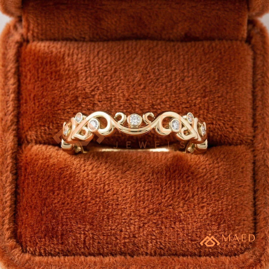 The Amoret Crown Band | Delicate Bezel Diamond Tiara Wave Ring