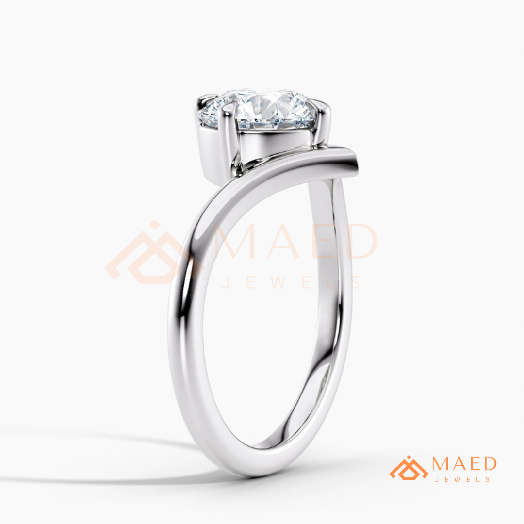 Round Cut Chevron Engagement Ring | V-Shaped Band Solitaire in Silver, 14K Gold, & 14K Rose Gold