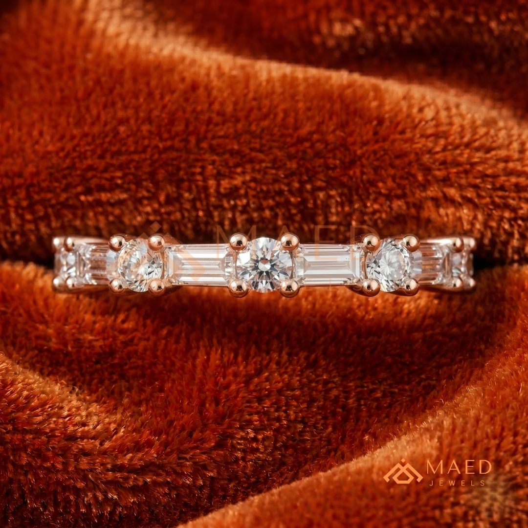 Alternating Baguette & Round Cut Diamond Wedding Band | Shared Prong Multi-Stone Anniversary Ring in Silver, 14K Gold, & Rose Gold