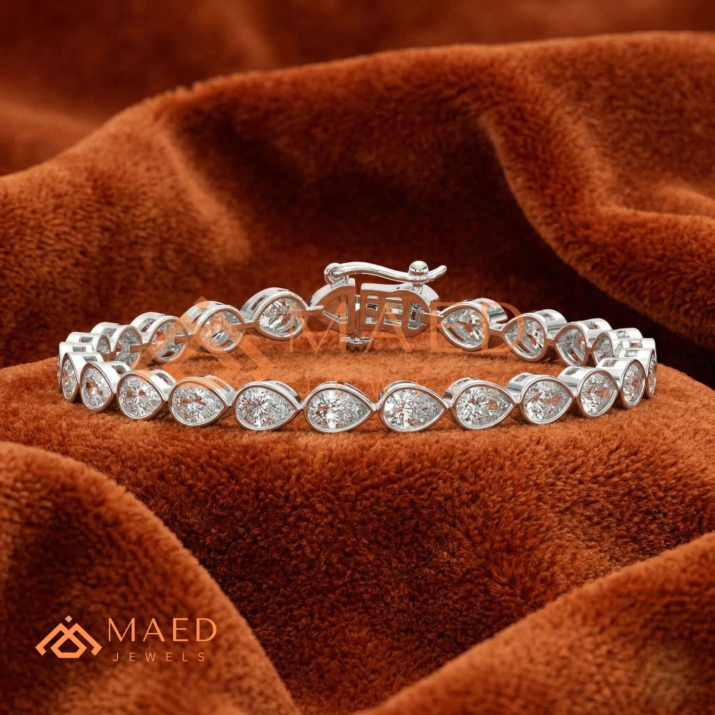 tennis bracelet